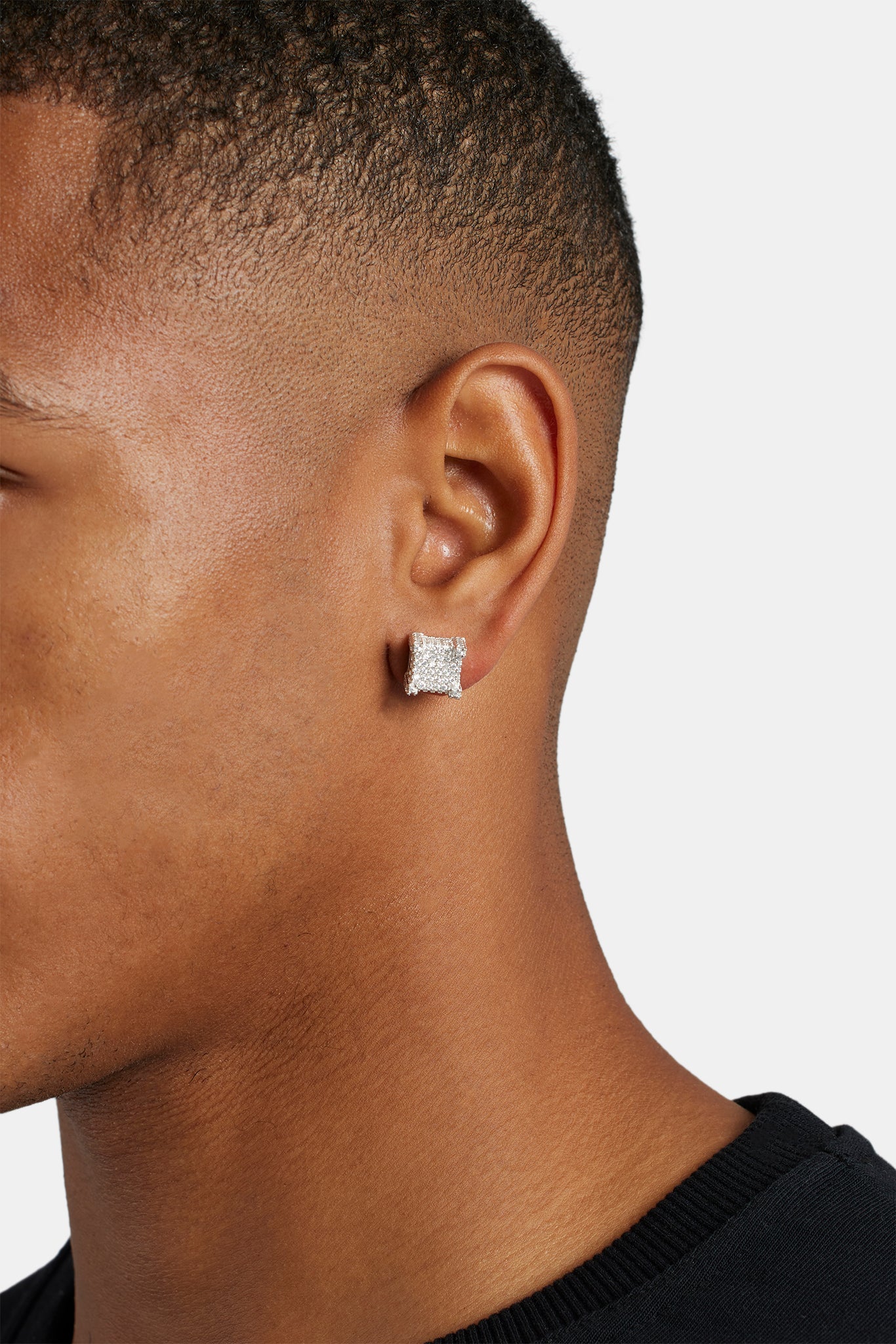 10 mm große quadratische Ohrstecker aus Sterlingsilber mit Zirkonia-Pavé